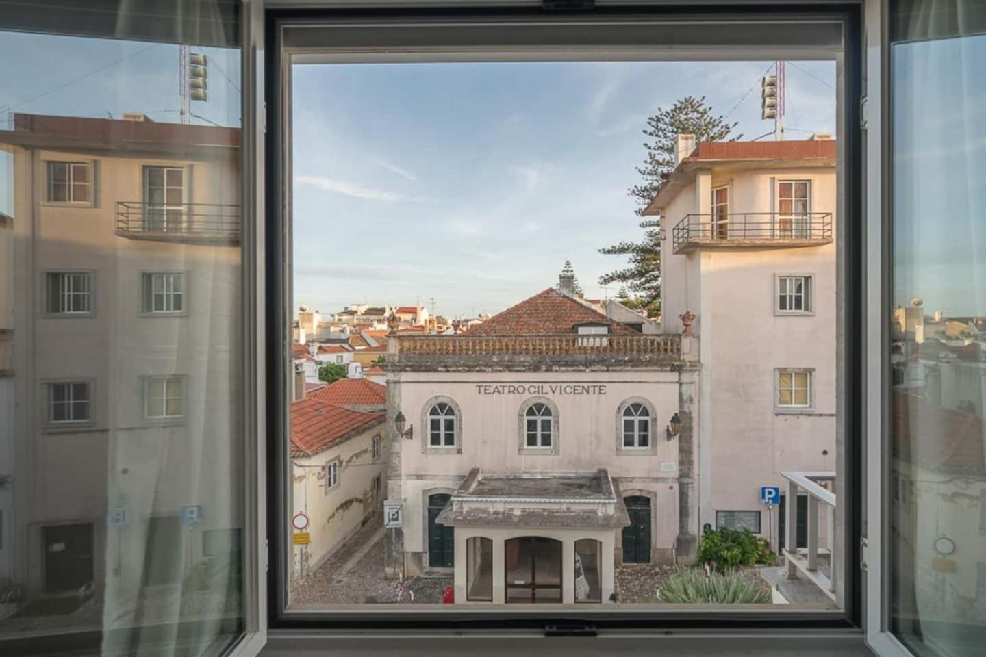 Sea View Wterrace 2 Mins From Beach In Old Town 카스카이스 외부 사진